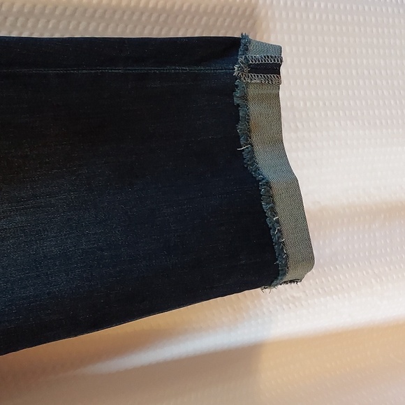 Laurie Felt Women's Shorts Daisy Denim Bermuda Shorts High Waist Cuffed … - Picture 3 of 16